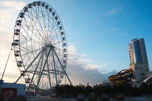 Колесо обозрения в Казани