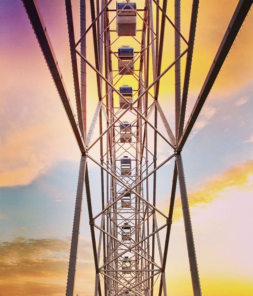 Колесо обозрения в Ростове